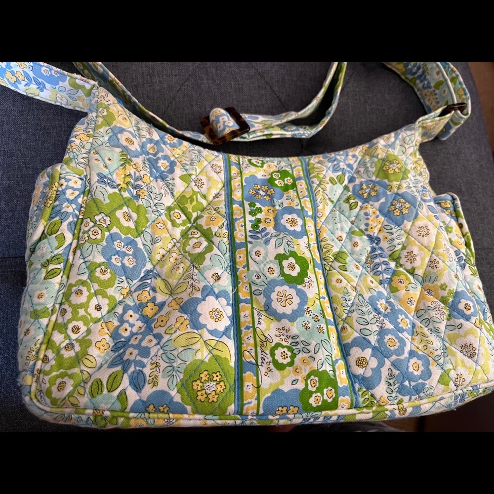 Vera Bradley On The Go Crossbody Vintage  English Meadow 2011